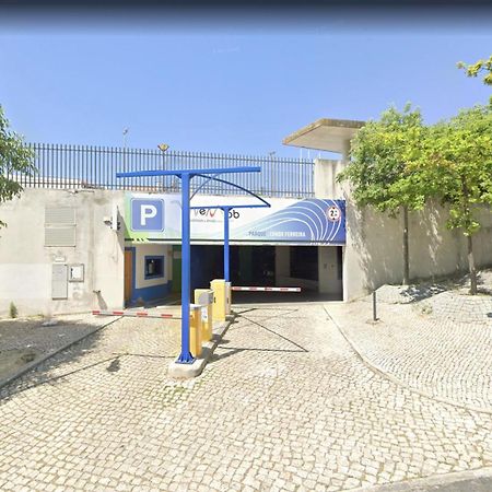 Casa Do Criativo Bed&Breakfast Almada Dış mekan fotoğraf