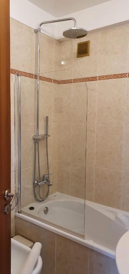 Casa Do Criativo Bed&Breakfast Almada Dış mekan fotoğraf