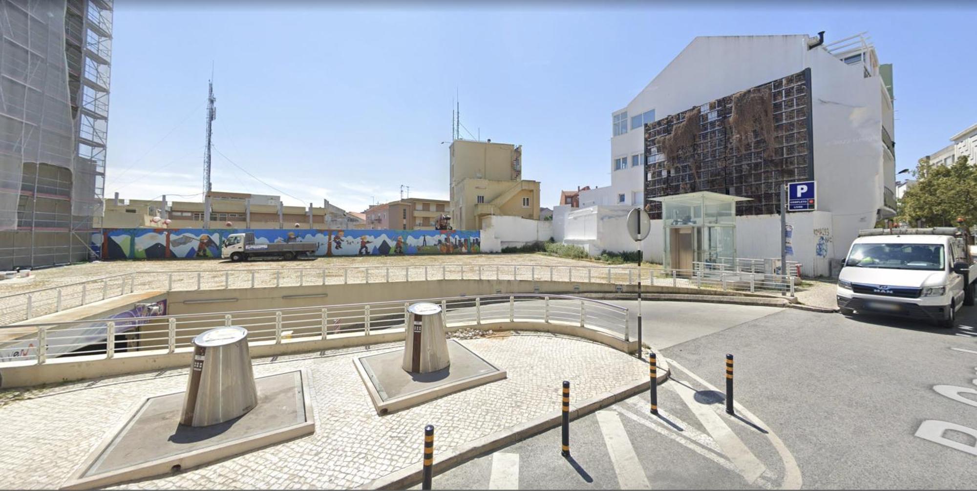 Casa Do Criativo Bed&Breakfast Almada Dış mekan fotoğraf